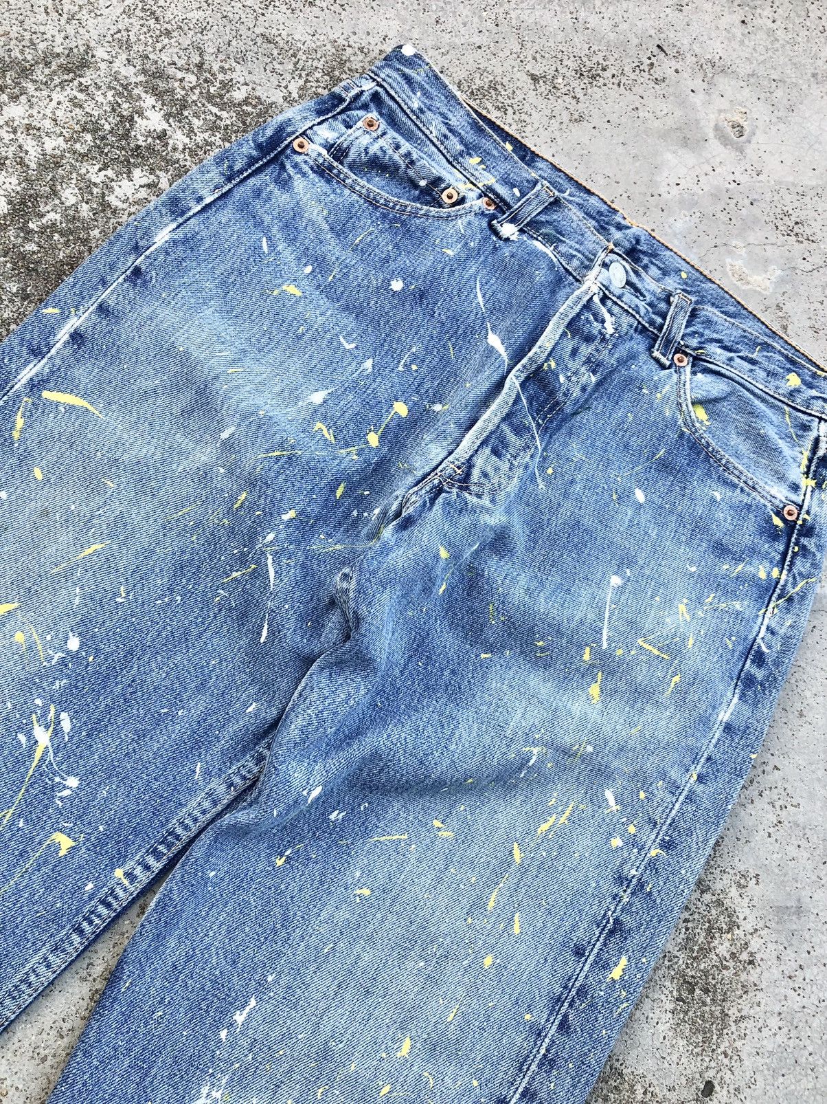 Levi's SPLATTERED PAINT LEVIS 501 JEANS Size US 29 - 4 Thumbnail