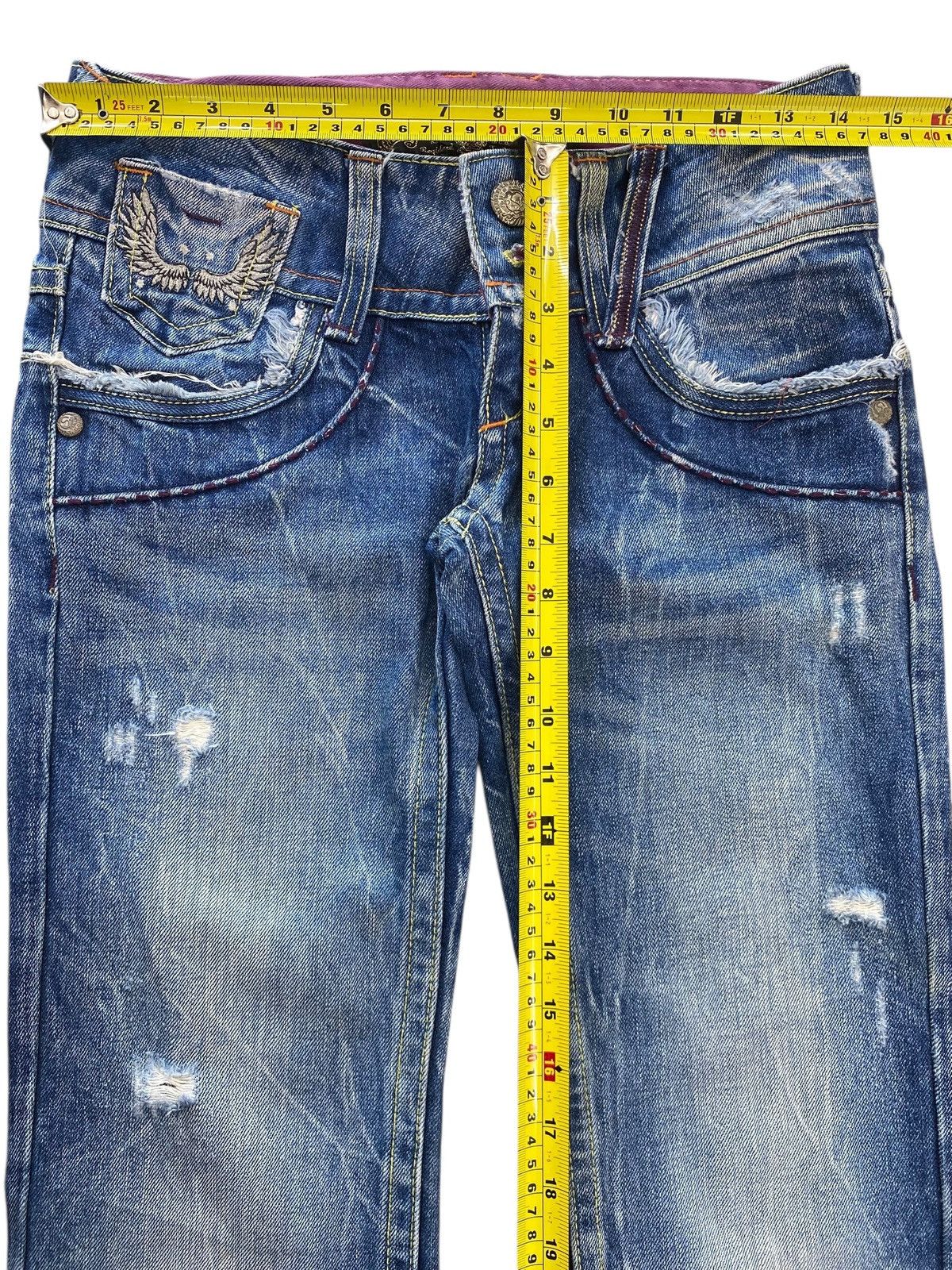 Japanese Brand Red Pepper low-rise flare jeans with angel wings design Size US 29 - 6 Thumbnail