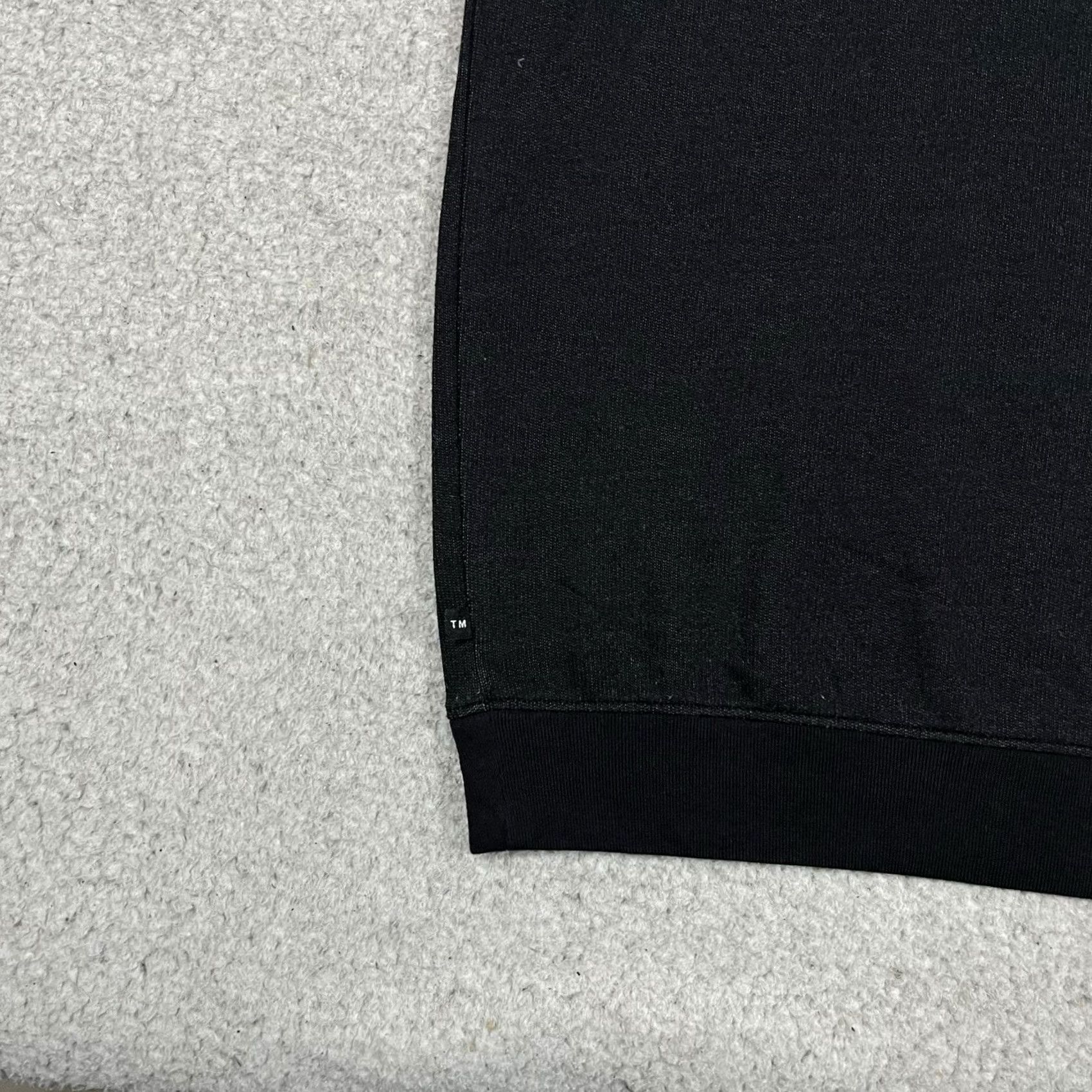 TravisMathew Travis Mathew Sweatshirt Mens M Crewneck Golf Pullover Stretch Soft Black Logo Size US M / EU 48-50 / 2 - 3 Thumbnail