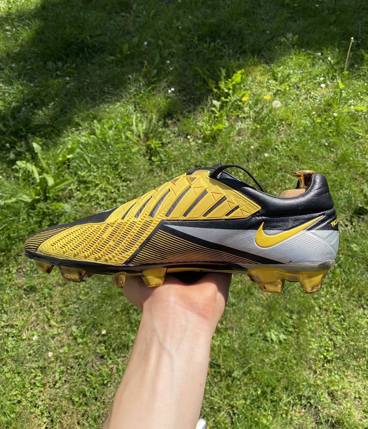 Nike × Vintage Nike Total 90 T90 Laser IV FG Pro men’s soccer cleats Size US 10 / EU 43 - 9 Thumbnail