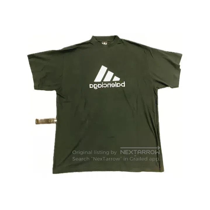 Balenciaga Balenciaga x Adidas Oversized Crew Neck Tee. Size US M / EU 48-50 / 2 - 1 Thumbnail