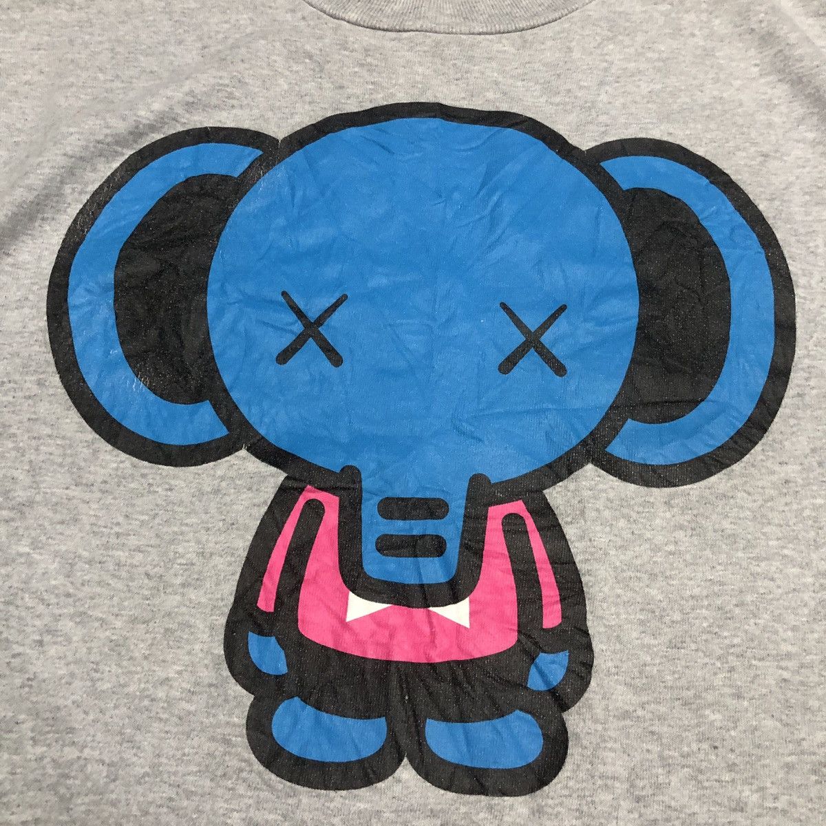 Bape × Kaws 2005 Baby Milo All Safari ELEPH x KAWS Tshirts Size US L / EU 52-54 / 3 - 3 Thumbnail