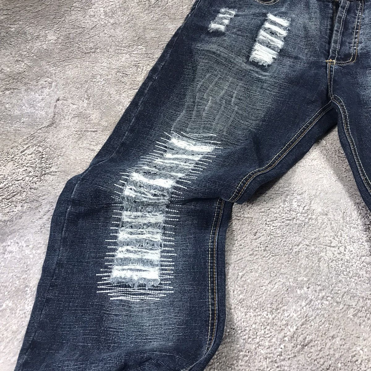 Vintage Vintage 90s Baggy Distressed Thrashed Jeans Grunge Skate 32 Size US 32 / EU 48 - 3 Thumbnail