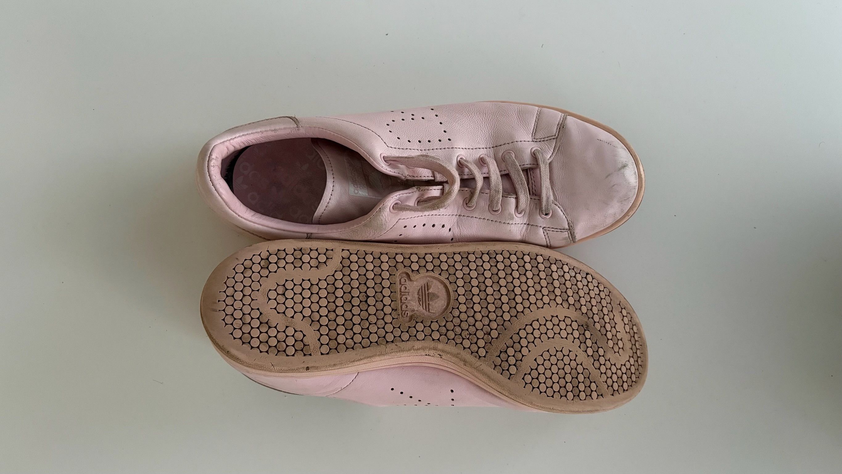 Raf Simons Raf Simons - Adidas - F/W 15 - Stan Smith (Light Pink) Size US 10 / EU 43 - 7 Thumbnail