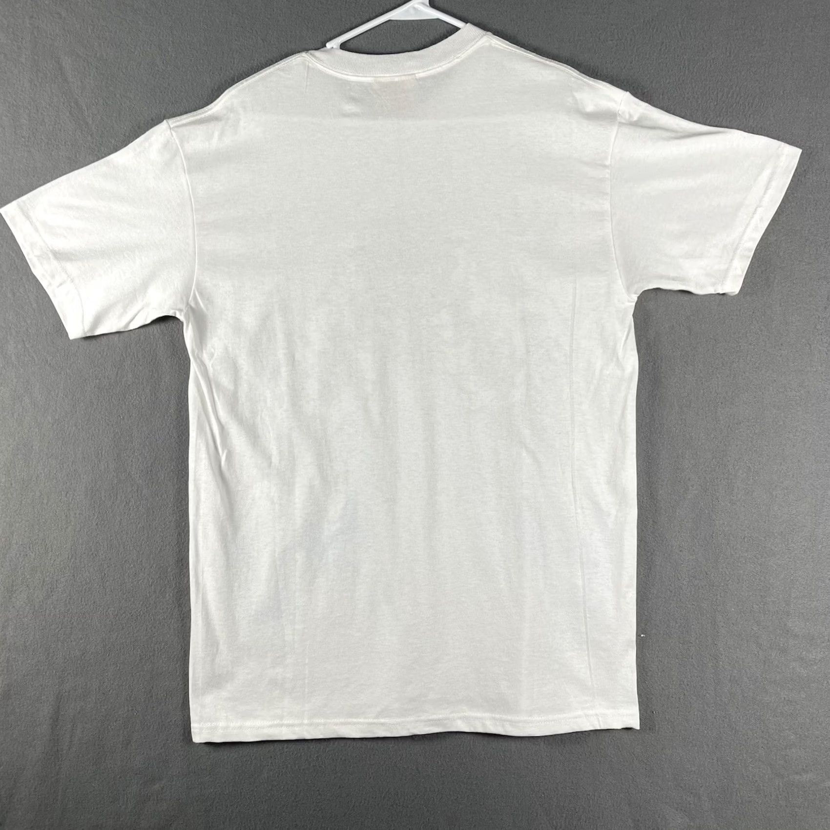 The Mountain VINTAGE The Mountain T-Shirt Wings Graphic Print M White Mens USA 2000s Grunge Size US M / EU 48-50 / 2 - 2 Thumbnail