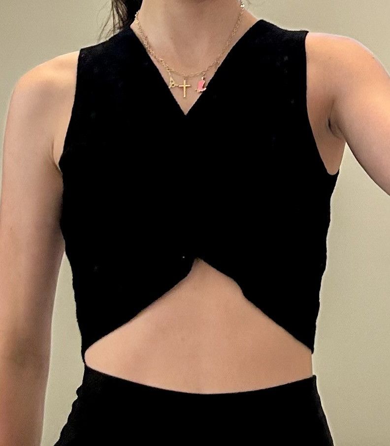 Other Active USA black twist cropped tank top Size M / US 6-8 / IT 42-44 - 1 Thumbnail