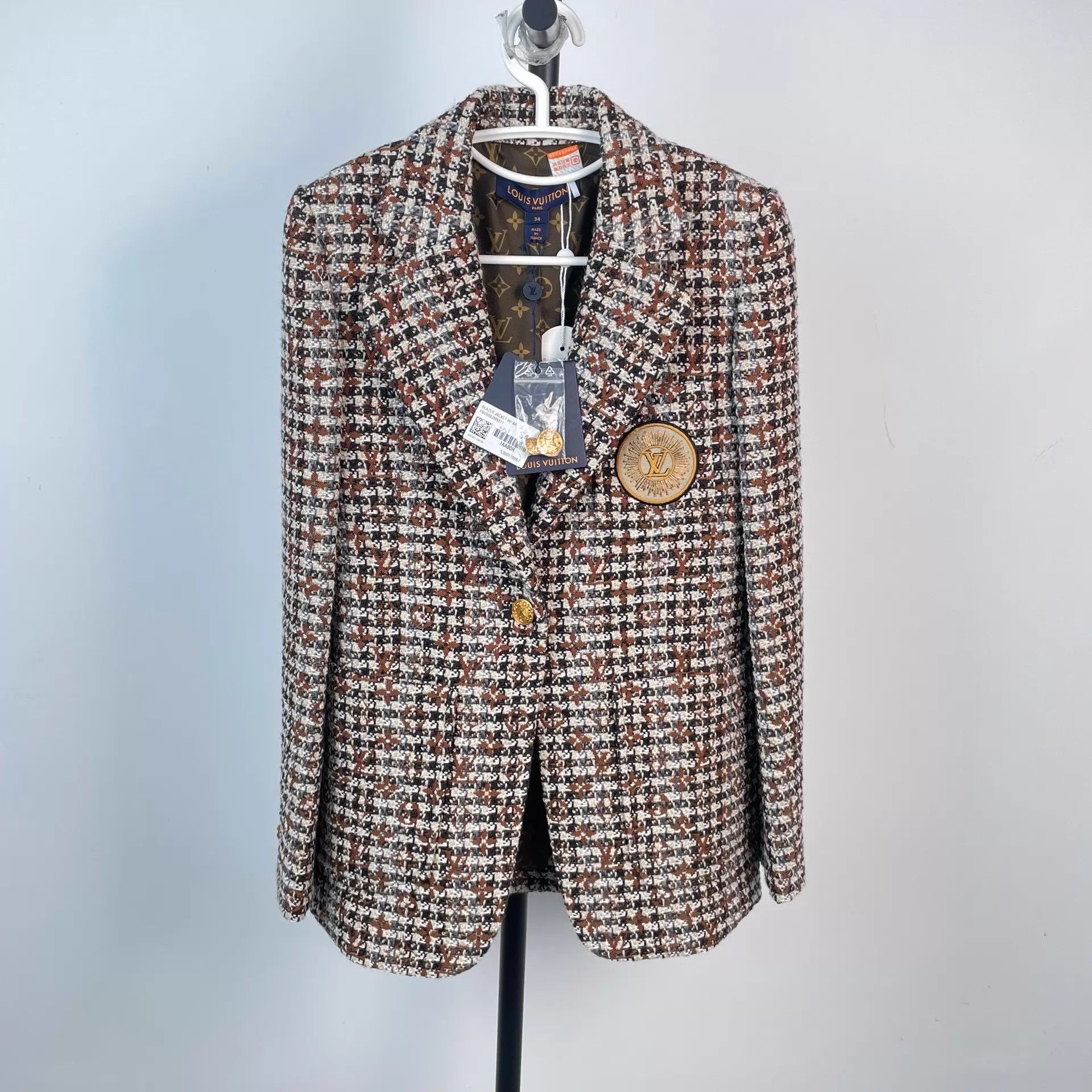 Louis Vuitton LV tweed blazer women's size 34 logo-lined tags & dust bag Size XS / US 0-2 / IT 36-38 - 1 Thumbnail