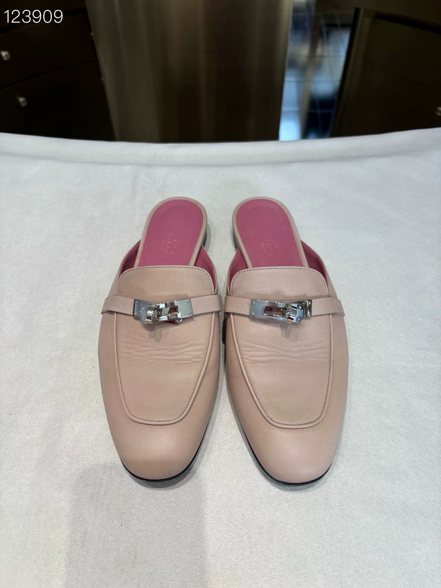 Hermes Hermès Kelly Pink Mule Slippers Size US 7 / IT 37 - 1 Thumbnail