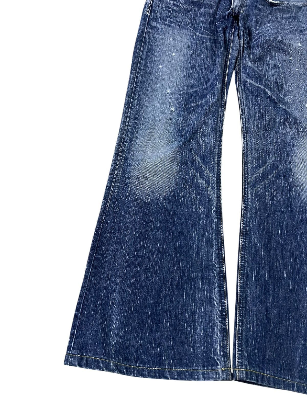 Edwin × If Six Was Nine × Le Grande Bleu (L.G.B.) 💥FLARE💥VINTAGE EDWIN 503 BLUE TRIP DISTRESS FADED JEANS Size US 34 / EU 50 - 3 Thumbnail