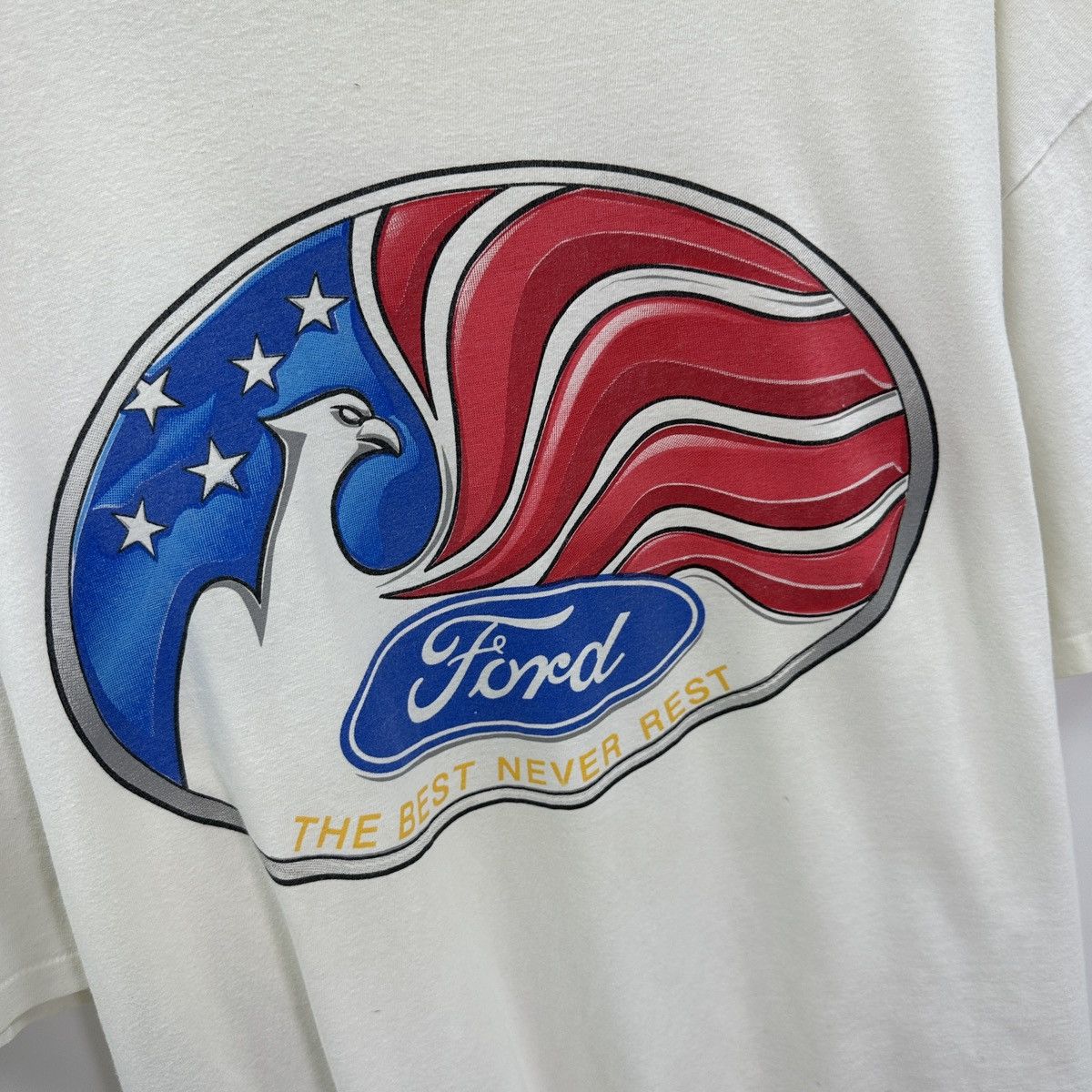 Vintage Vintage 90s Ford Tbe Best Never Rest USA tee car emblem y2k Size US XXL / EU 58 / 5 - 4 Thumbnail