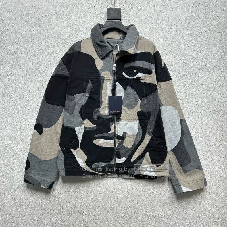 Louis Vuitton Louis Vuitton Geometric Portrait Dark Print Full Zipper De Size US L / EU 52-54 / 3 - 1 Thumbnail