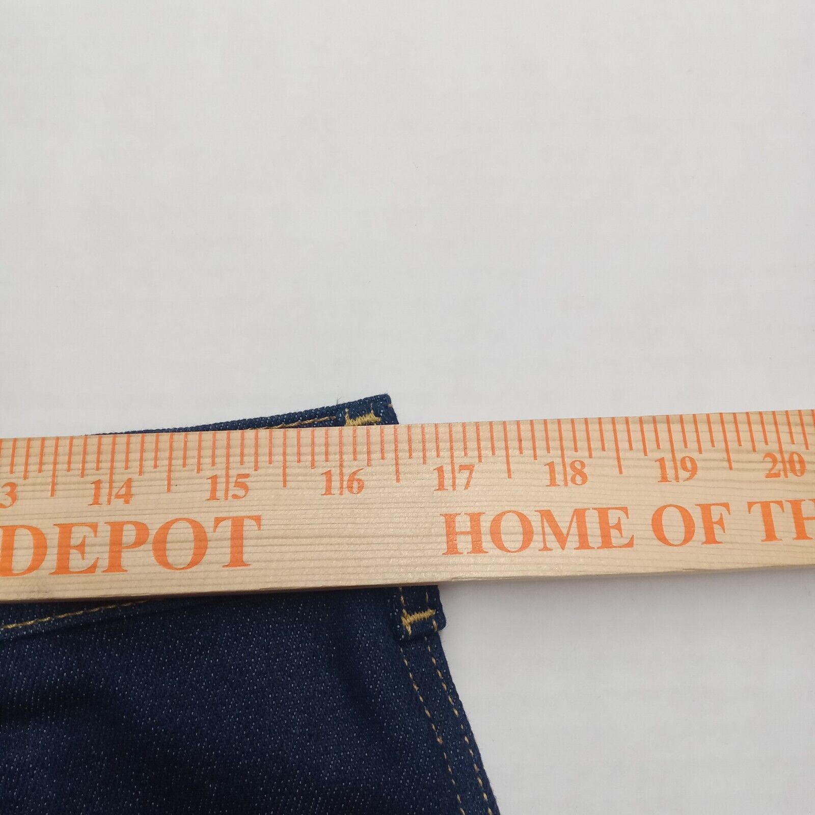 Lee Vintage Lee Jeans Men's Size 33x36 Regular Fit Straight Leg Size US 33 - 8 Thumbnail