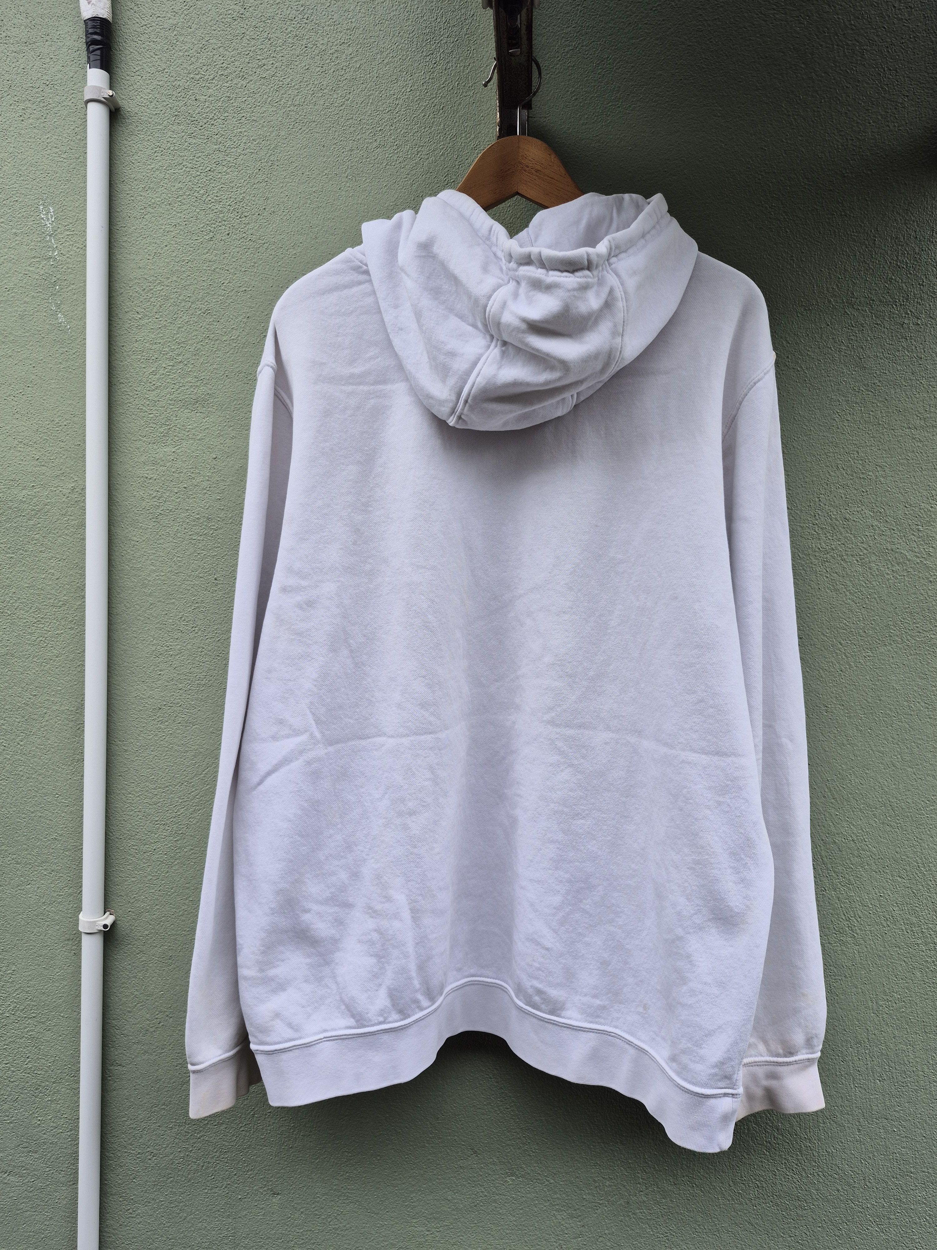 Nike 🔥 Nike Small Swoosh Pullover Hoodie Sweater Sweatshirt Size US XL / EU 56 / 4 - 4 Thumbnail