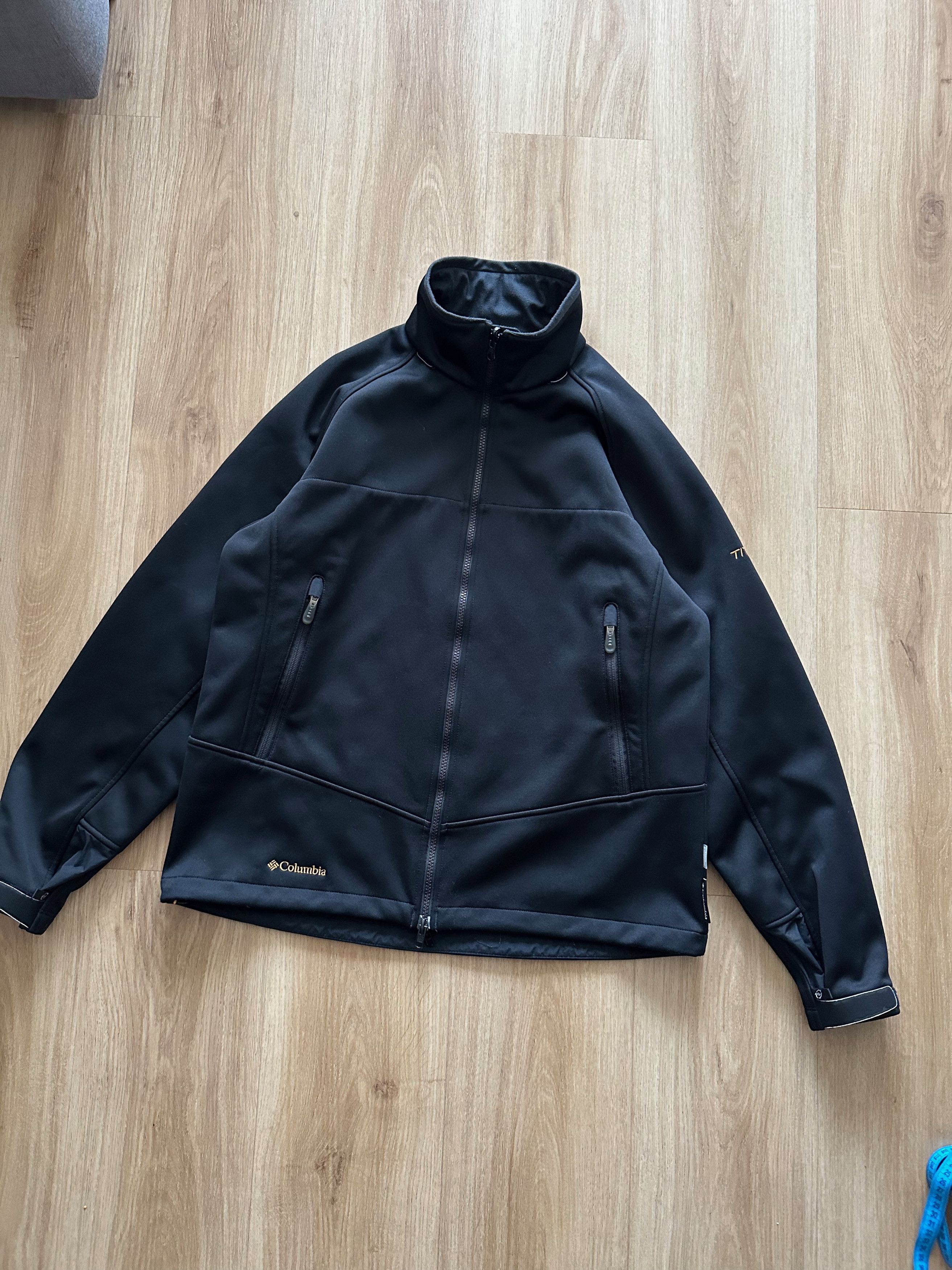 Columbia COLUMBIA Titanium Softshell waterproof breathable jacket Size US L / EU 52-54 / 3 - 12 Thumbnail