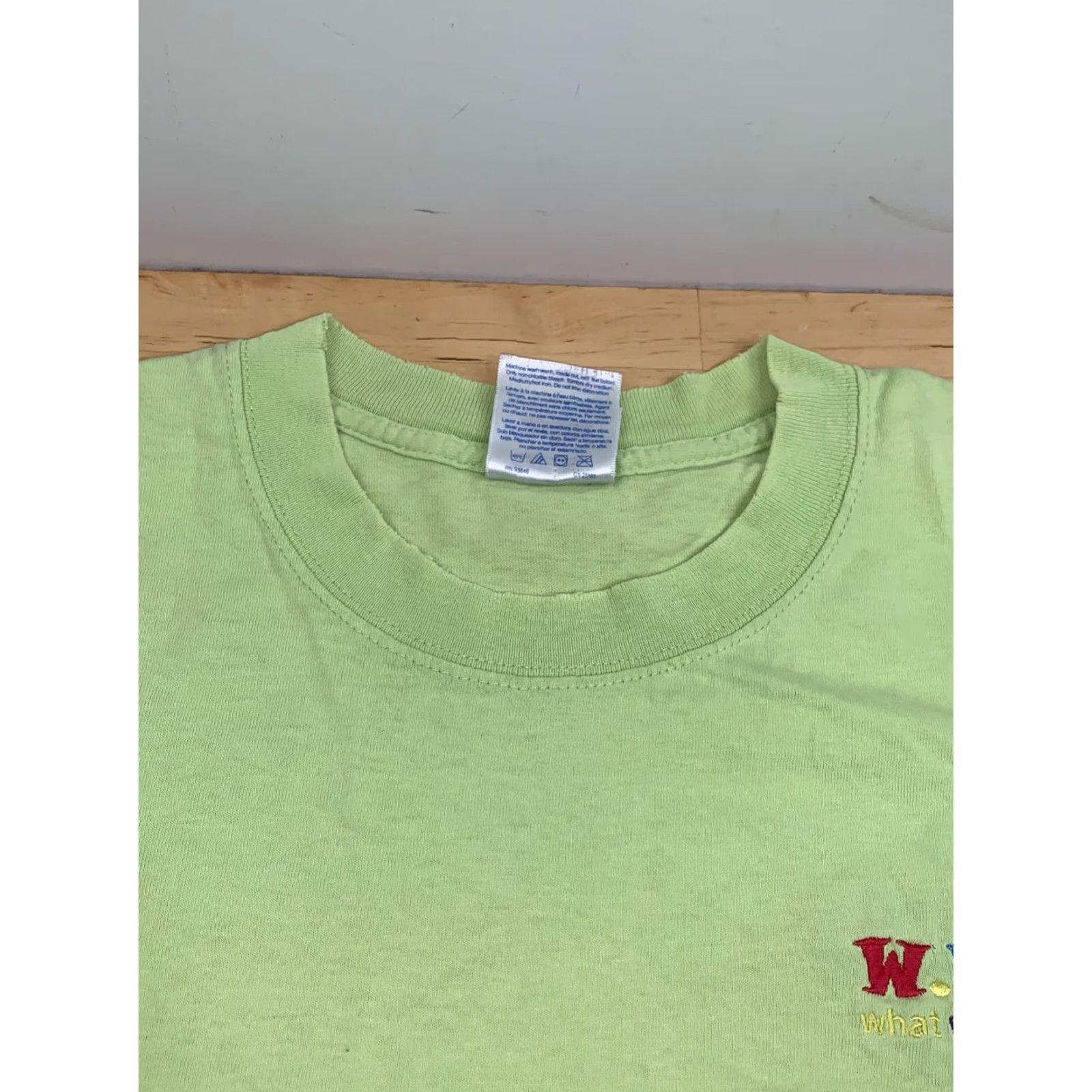 Gildan VINTAGE What Would Jesus Do Shirt Mens L Lime Green WWJD T-Shirt Cotton Gildan 1990s Regular Short Sleeve Crew Neck Size US L / EU 52-54 / 3 - 7 Thumbnail