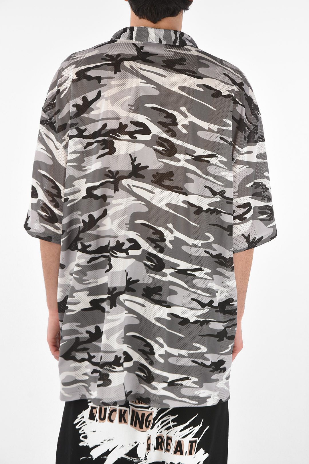 Balenciaga o1tko10825 Oversized Camo Mesh Shirt in Multicolor Size US S / EU 44-46 / 1 - 2 Thumbnail