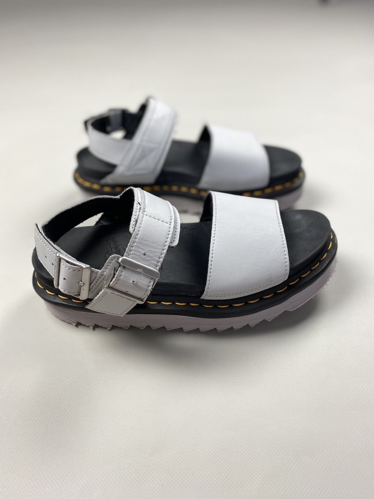 Dr. Martens Dr. Martens Docs Voss ladies sandals shoes size EU 38 US 7 Size US 7 / IT 37 - 18 Thumbnail