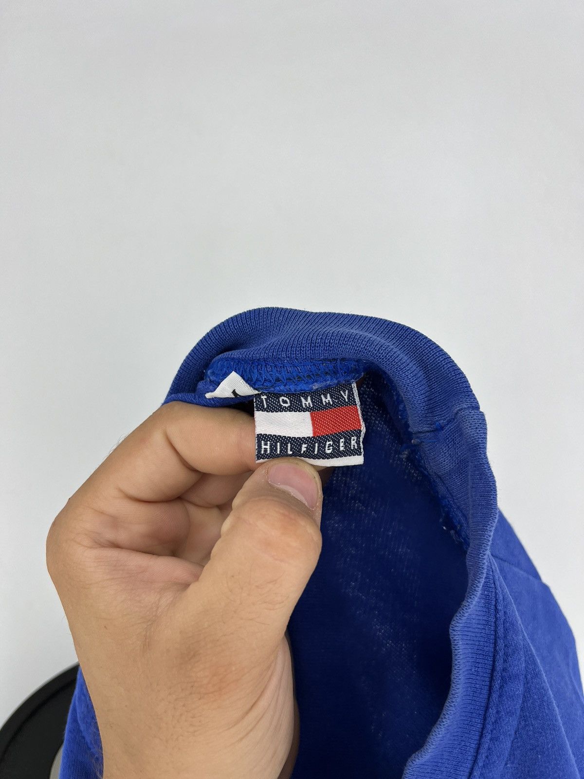 Other Vintage 90’s Tommy Hilfiger Big Flag Logo T-shirt Size US M / EU 48-50 / 2 - 9 Thumbnail