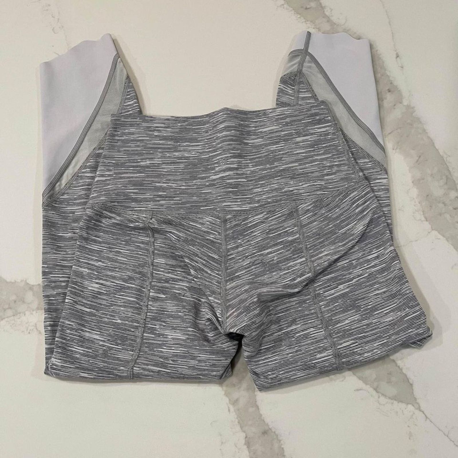 Lululemon Lululemon Wunder Under Scalloped Hem High-Rise Crop Womens 6 Size 28" / US 6 / IT 42 - 4 Thumbnail