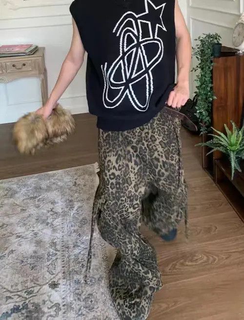 Japanese Brand × Vintage Vintage leopard print paratrooper cargo casual pants Size US 32 / EU 48 - 2 Thumbnail