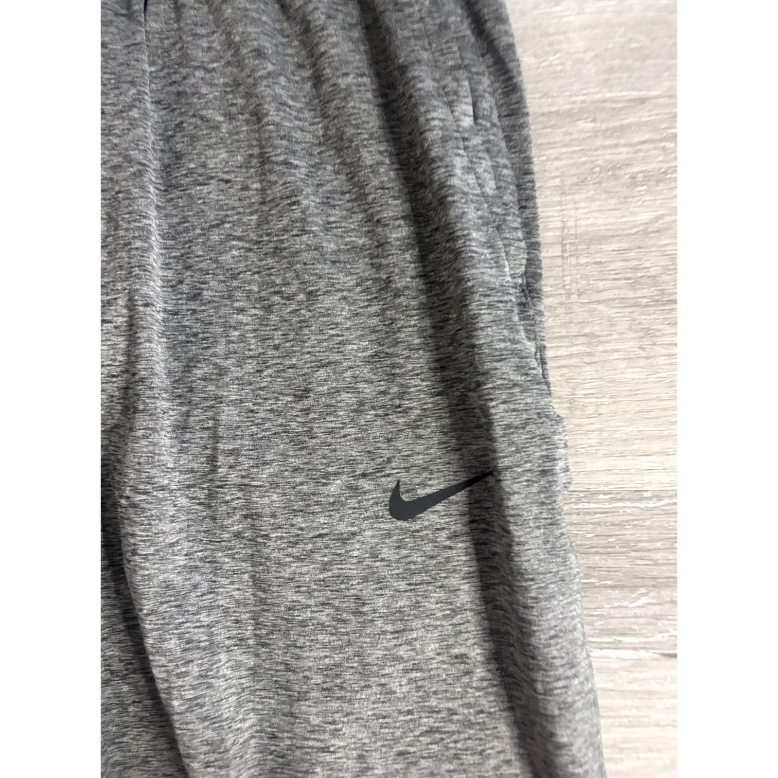 Nike Nike Dri-FIT Jogger Pants Mens Large Gray Jersey Tapered Elastic Waist Pockets Size US L / EU 52-54 / 3 - 3 Thumbnail