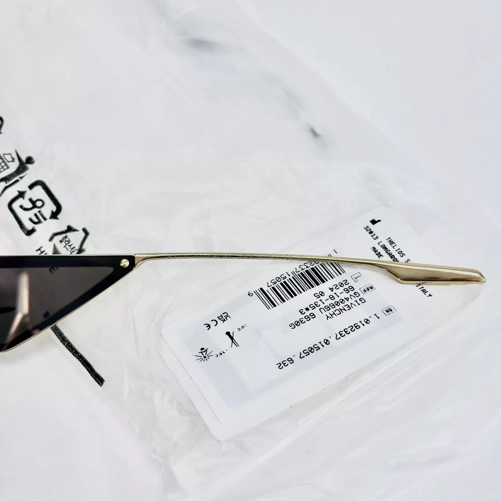 Givenchy GIVENCHY GIV CUT 40066 Gold Mirrored GV40066U Sunglasses Size ONE SIZE - 9 Thumbnail