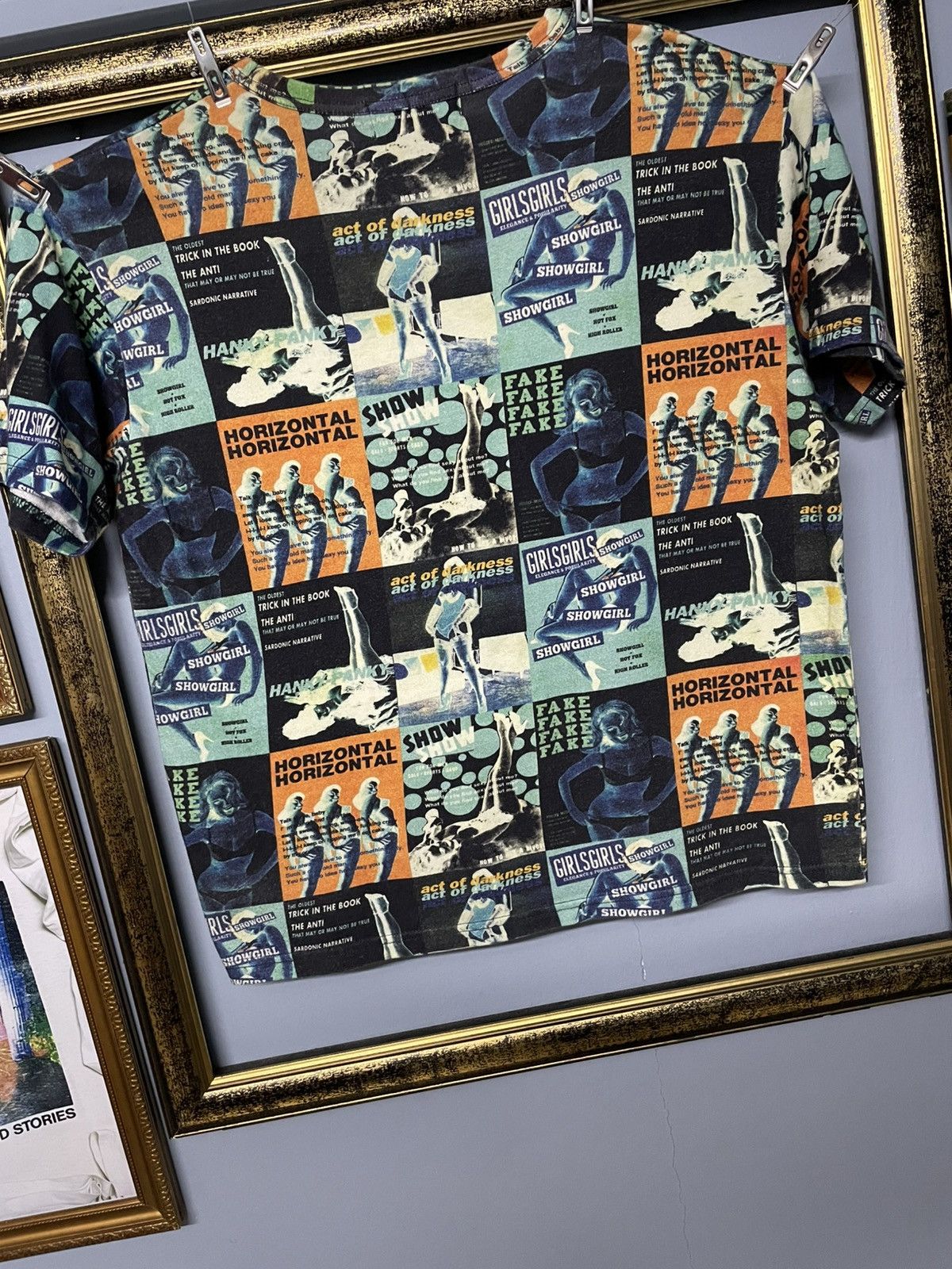 Japanese Brand Vintage Japan Designer Azul Fullprint Horizontal Girl Tee Size US S / EU 44-46 / 1 - 7 Thumbnail