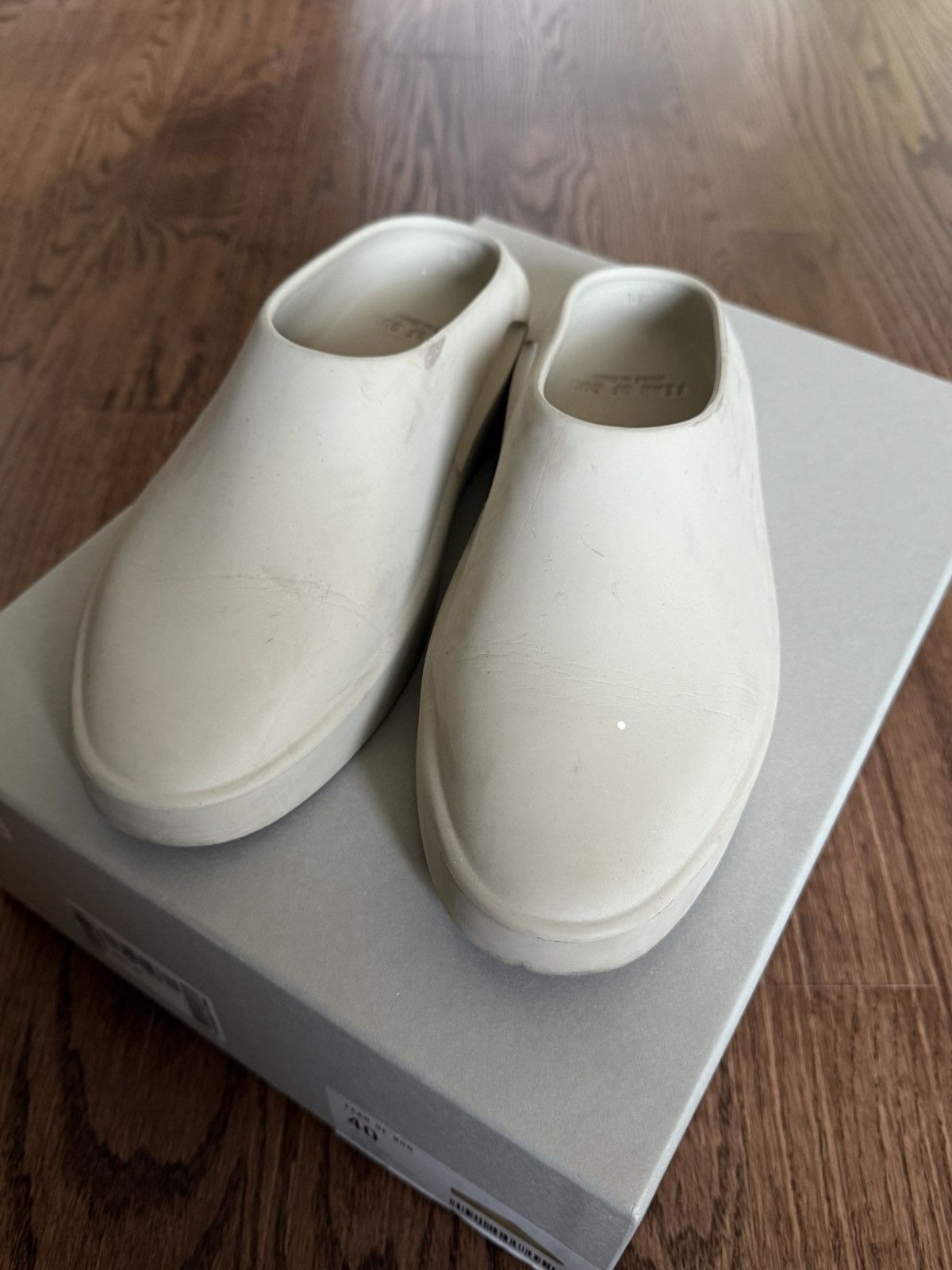 Fear of God Fear of God The California Slip Ons 1.0 size 40 (fits an 8) Size US 7 / EU 40 - 4 Thumbnail