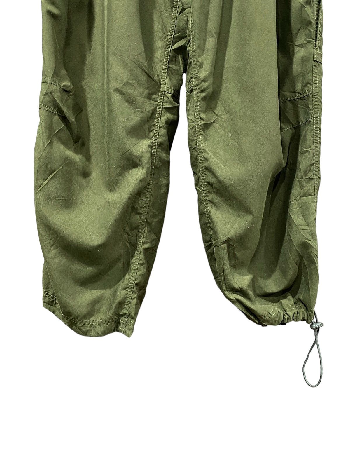 Nike Streetwear NIKE Nylon Pant Size US 32 / EU 48 - 4 Thumbnail