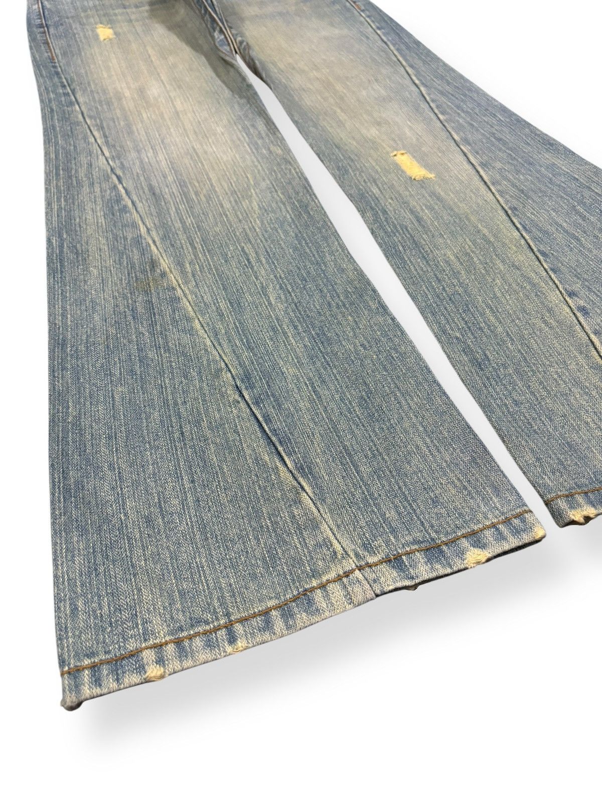 Tornado Mart Vintage Japanese Brand Rusty Mud Wash Flare Distressed Jeans Size US 31 - 6 Thumbnail