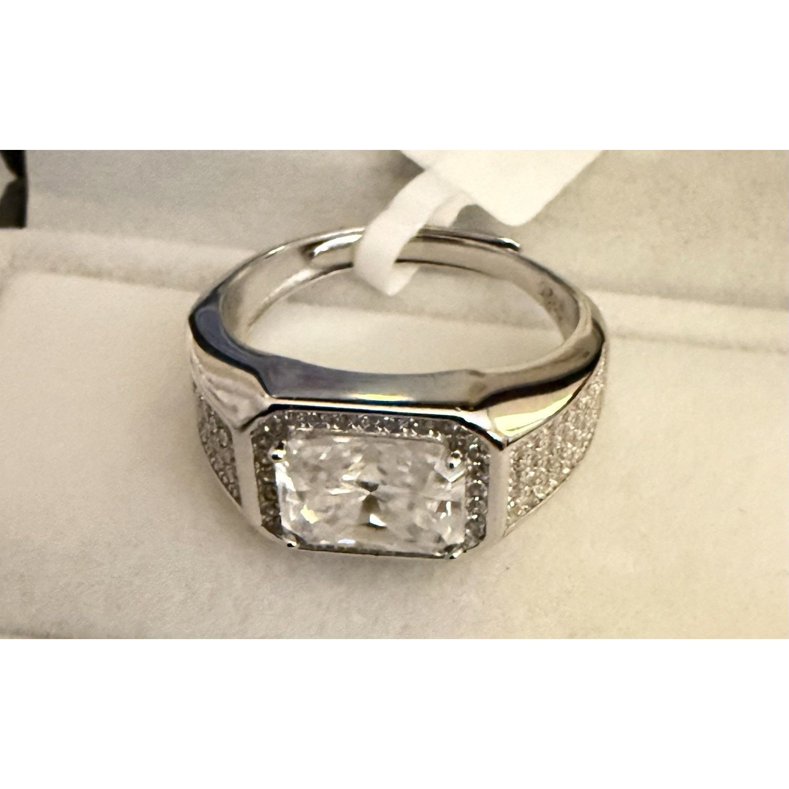 Other Emerald Cut Moissanite Men Signet Ring 925S Silver OneSize Size ONE SIZE - 3 Thumbnail