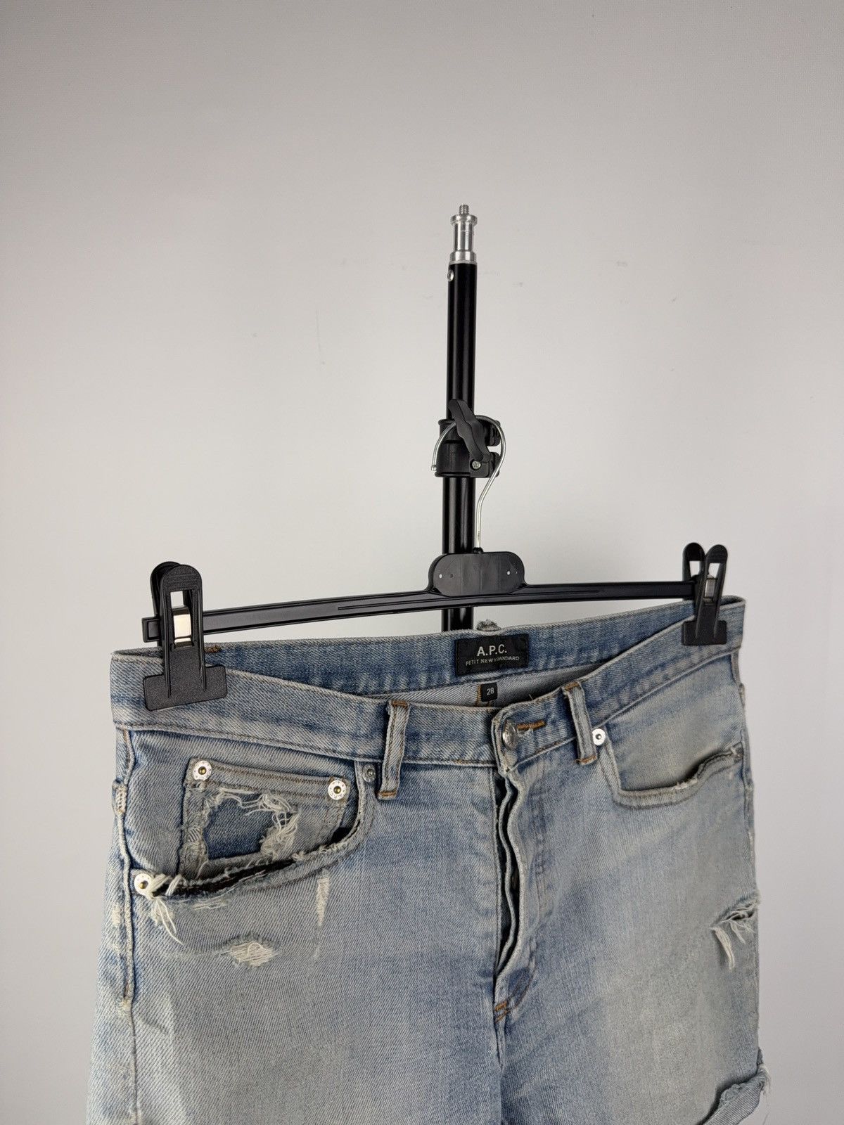 A.P.C. × Designer Vintage 00s Y2K A.P.C Distressed Denim shorts Size 28" / US 6 / IT 42 - 2 Thumbnail