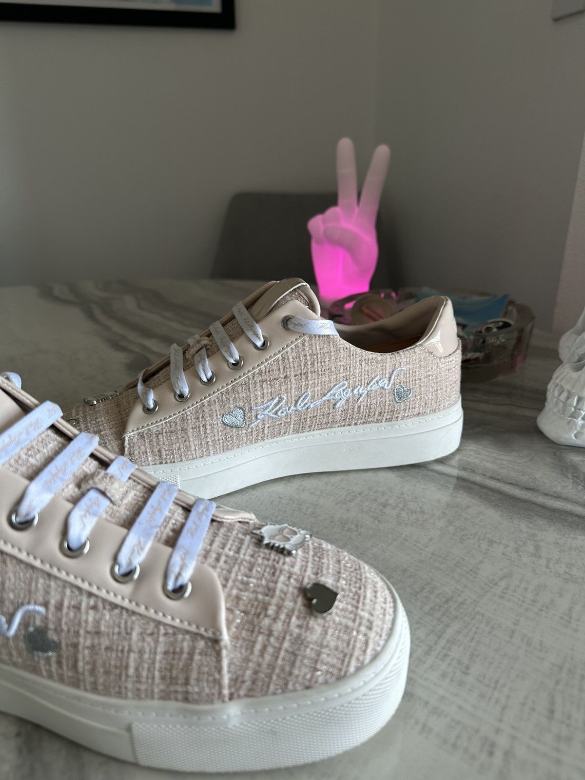 Karl Lagerfeld Karl Lagerfeld Paris Cate Pin Blush Beige Sneakers Size US 10 / IT 40 - 7 Thumbnail