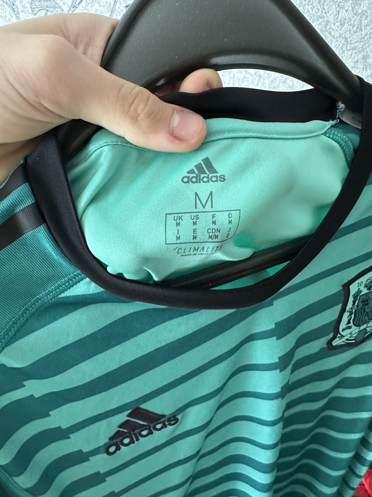 Adidas Spain National Team Goalkeeper Shirt 2018 Jersey Adidas Size US M / EU 48-50 / 2 - 4 Thumbnail