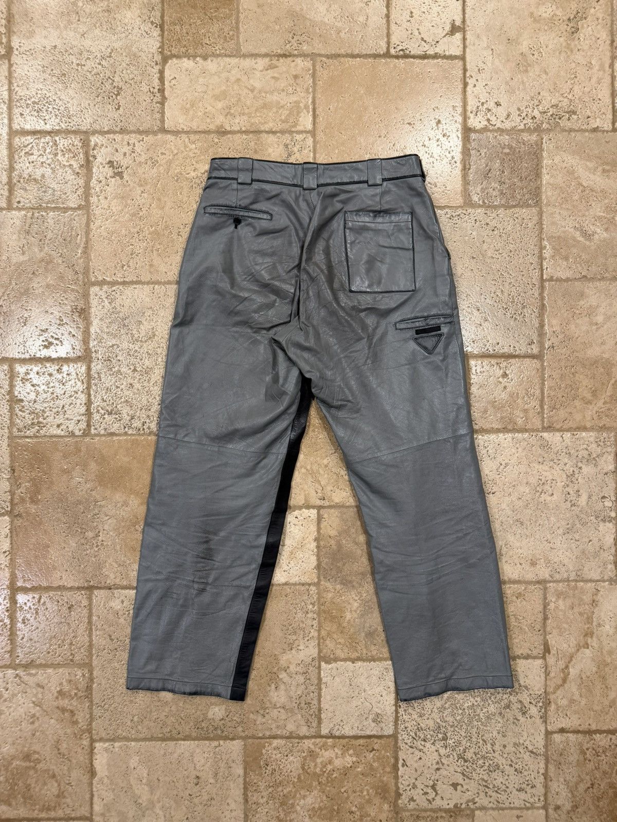 Prada Prada FW 2018 Gray Calfskin Leather Wide Side Stripe Pants Size US 33 - 6 Thumbnail