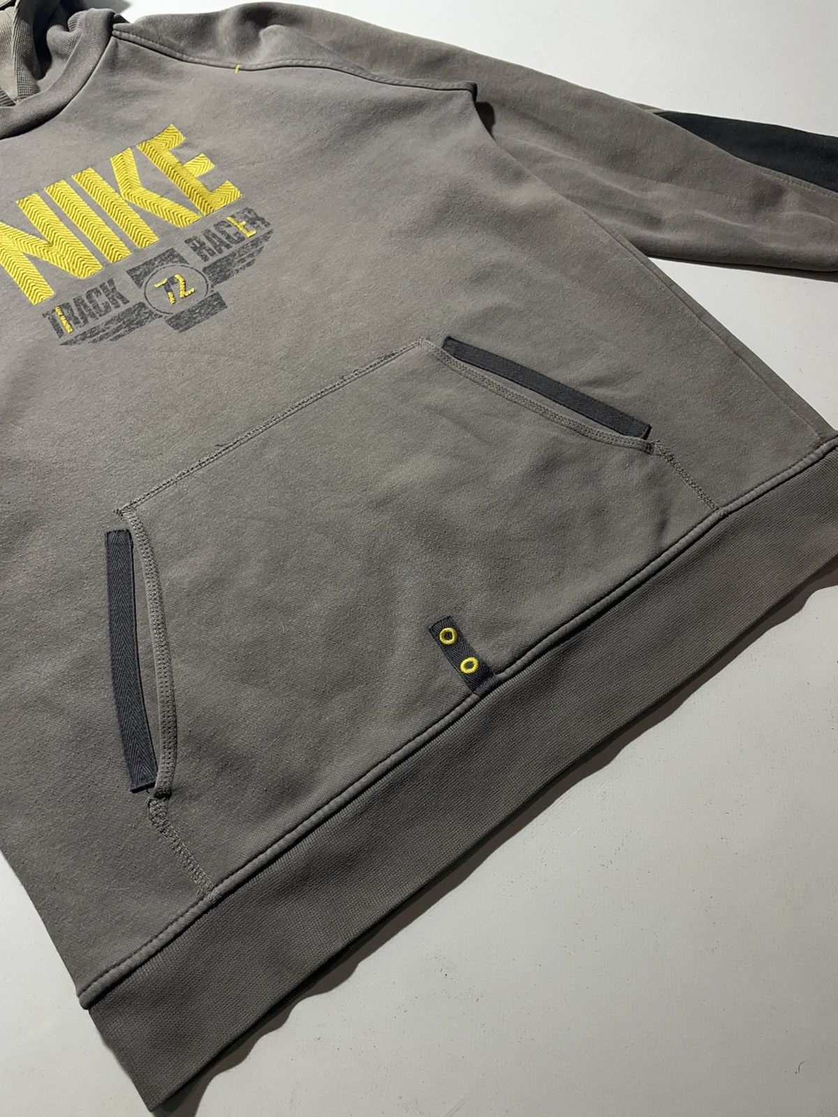 Vintage Vintage Nike Hoodie Size US XL / EU 56 / 4 - 8 Thumbnail