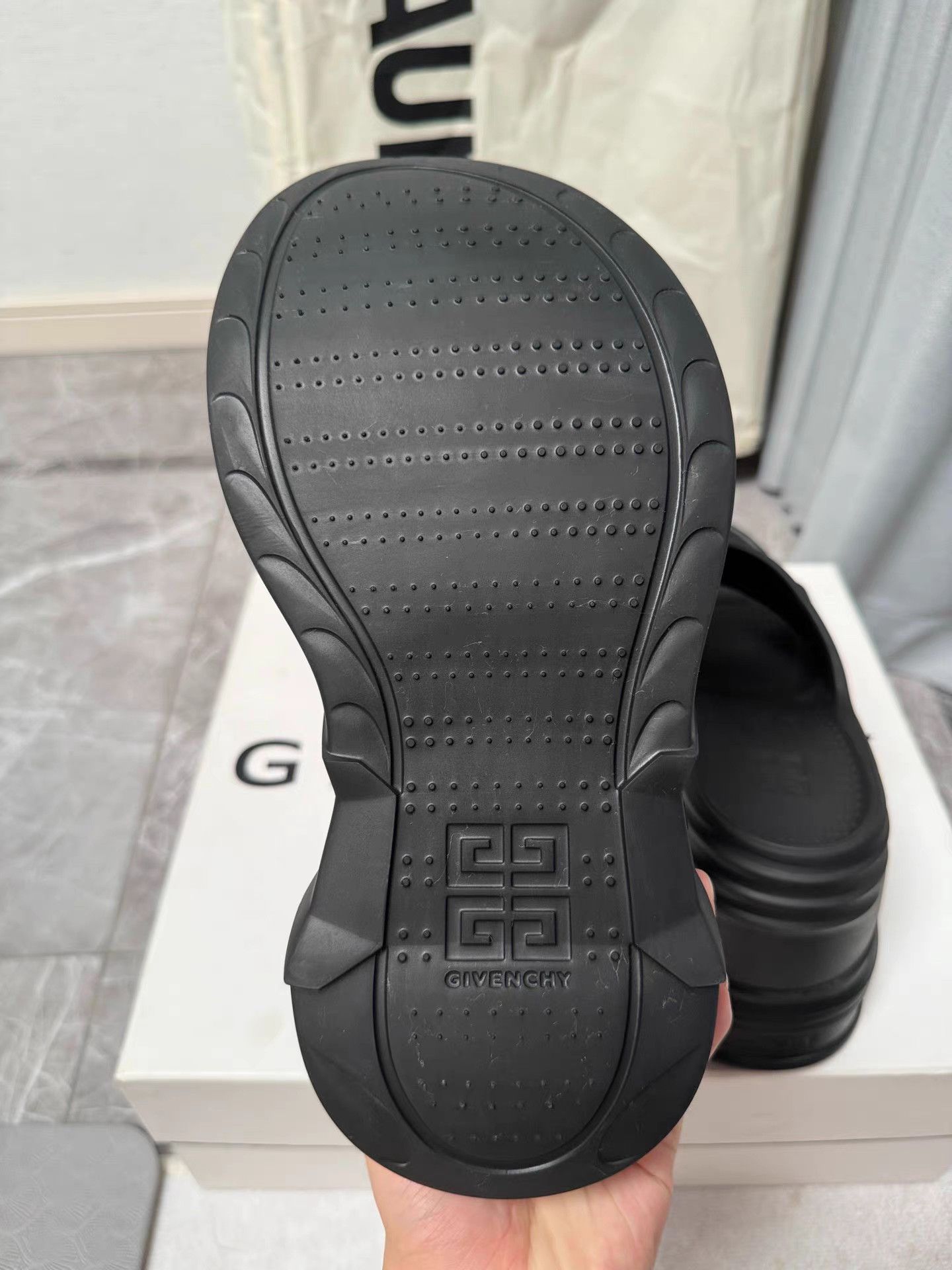Givenchy Givenchy Marshmallow Slides K6 Size US 9 / IT 39 - 8 Thumbnail