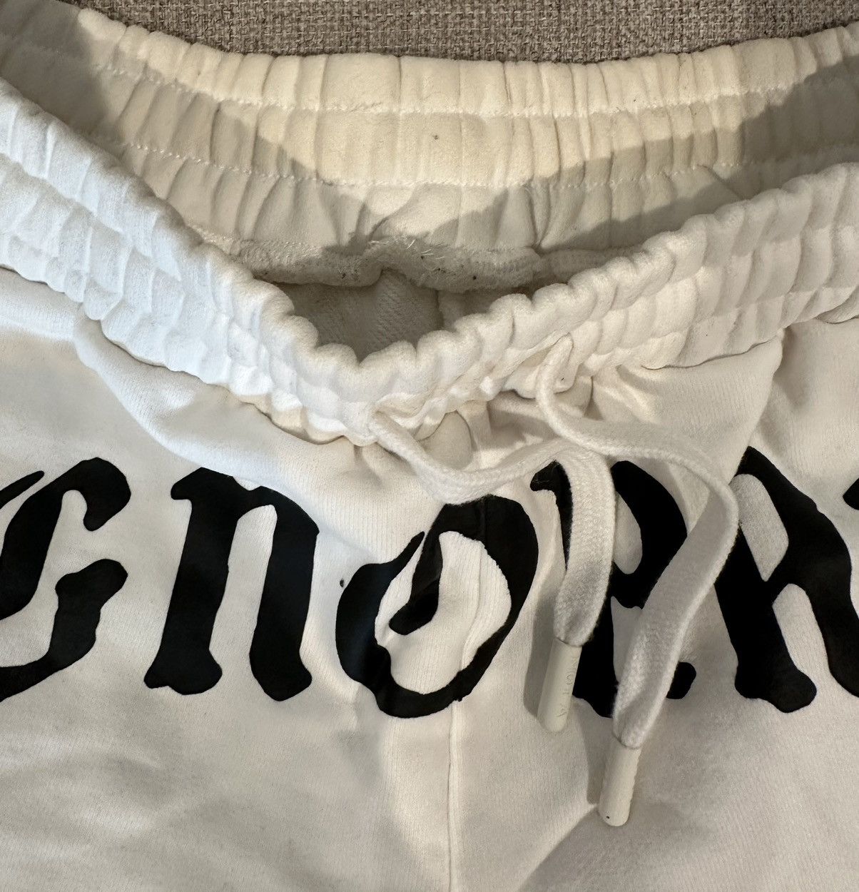 Rap Tees SAINt JHN IGNORANT Skull Shorts - White/Large Size US 32 / EU 48 - 7 Thumbnail