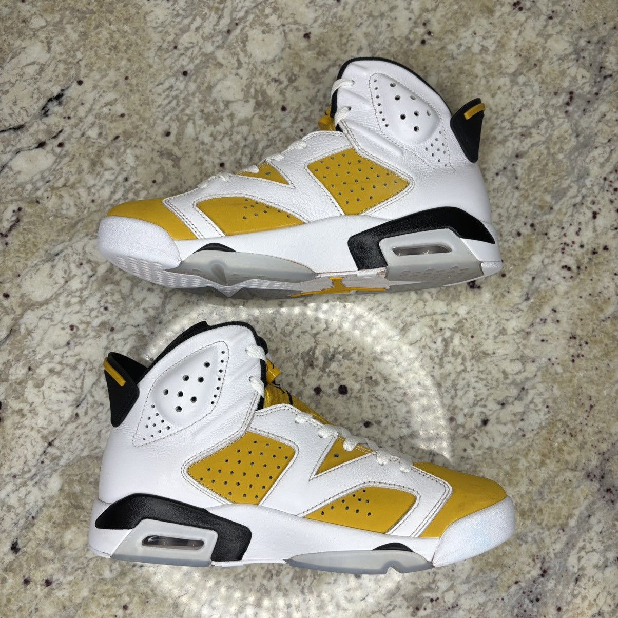 Jordan Brand Size 8.5 - Air Jordan 6 Retro Yellow Ochre CLEAN W/Box Size US 8.5 / EU 41-42 - 3 Thumbnail
