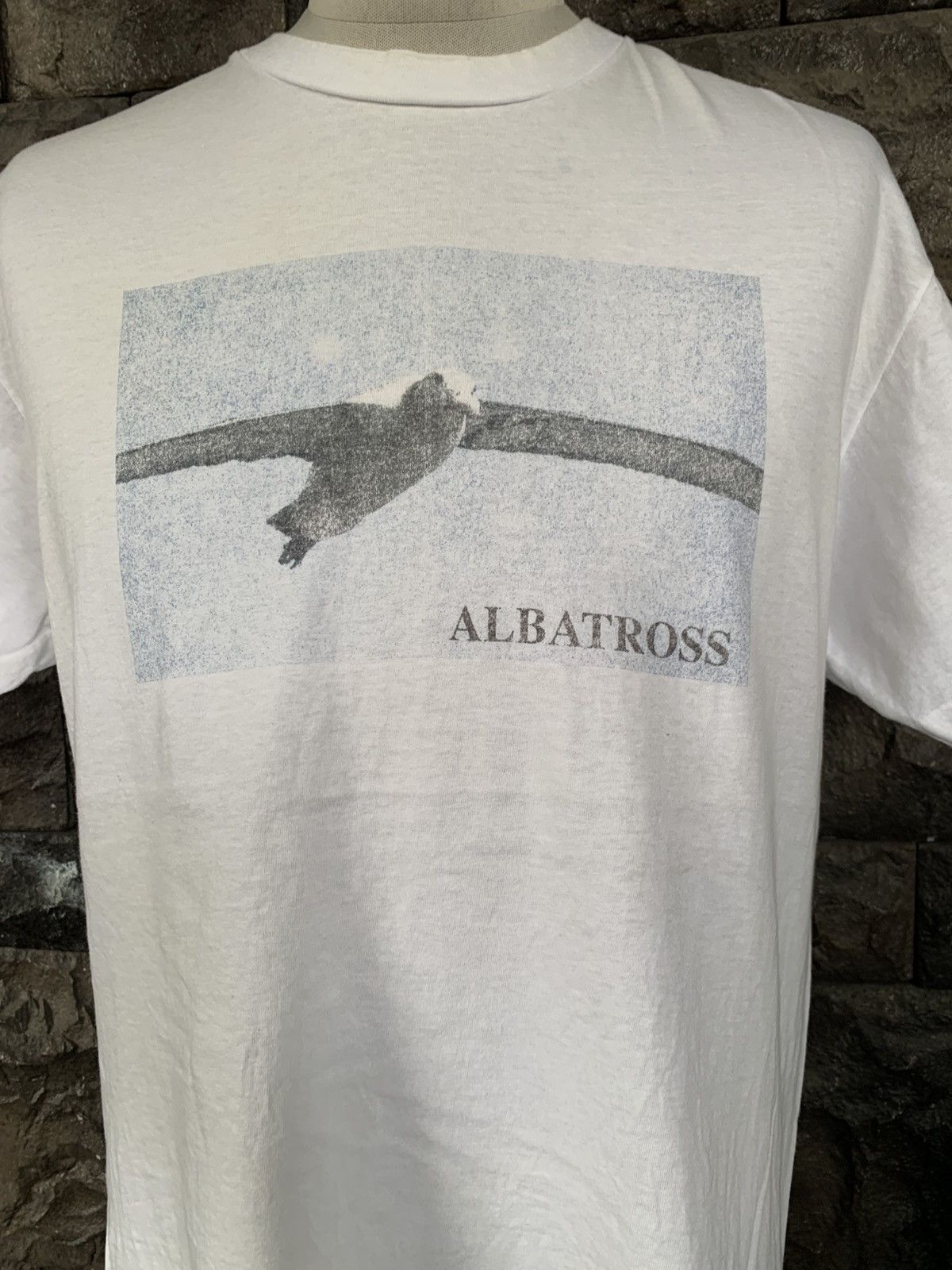 Arts & Science Vintage 90s Albatross Graphics Art / Magazine Style T shirt Size US L / EU 52-54 / 3 - 2 Thumbnail
