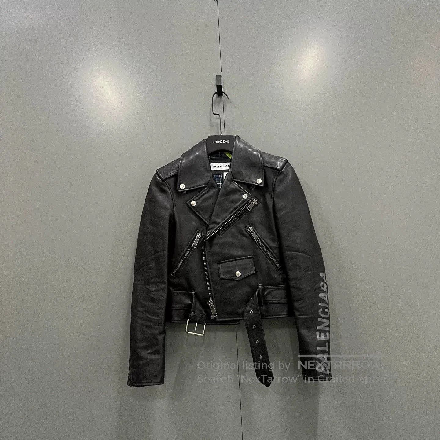 Balenciaga Balenciaga Oversized logo-appliqué leather biker jacket