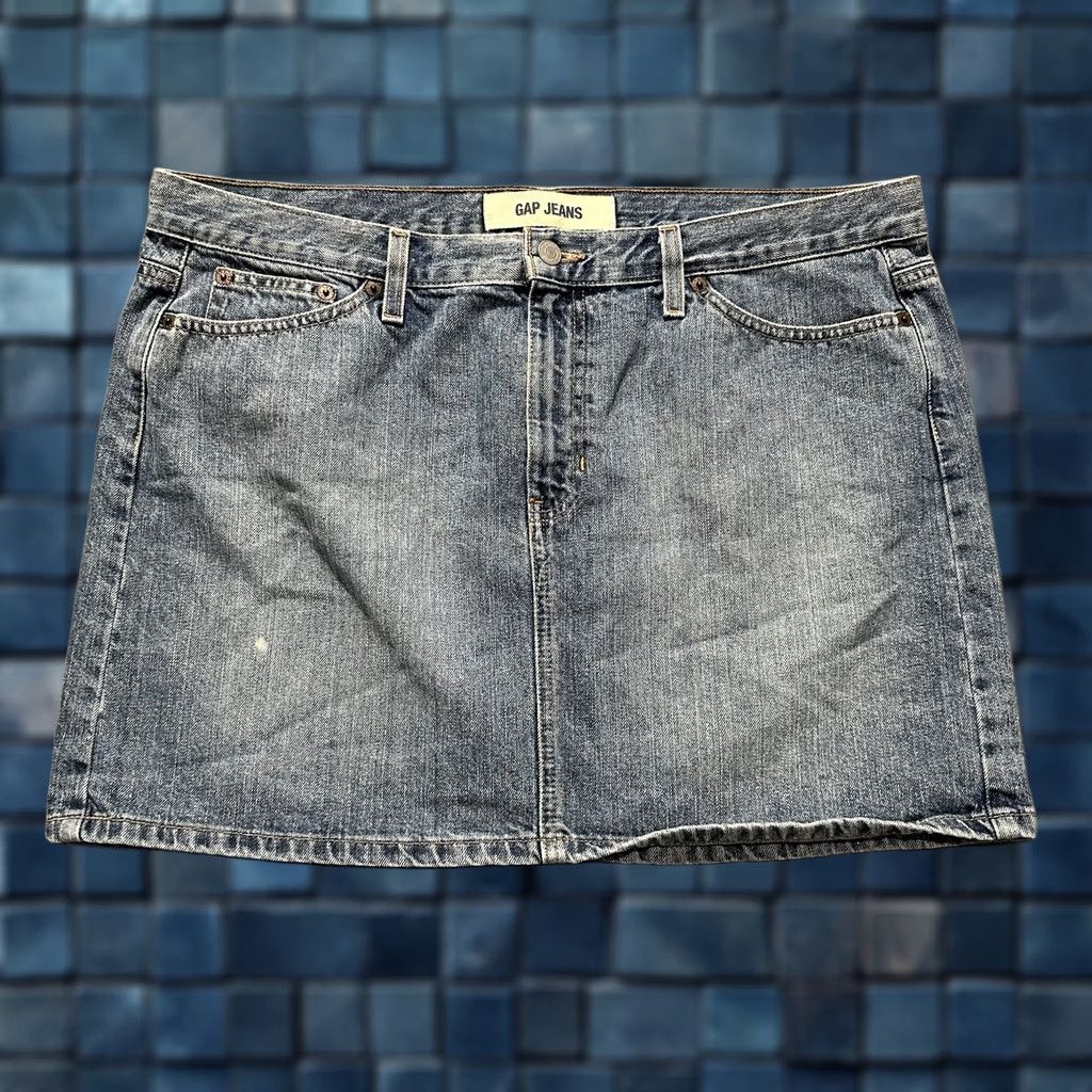 Gap Gap Denim Mini Skirt Womens XL Blue Faded y2K GUC Size 40" / US 18 - 1 Thumbnail