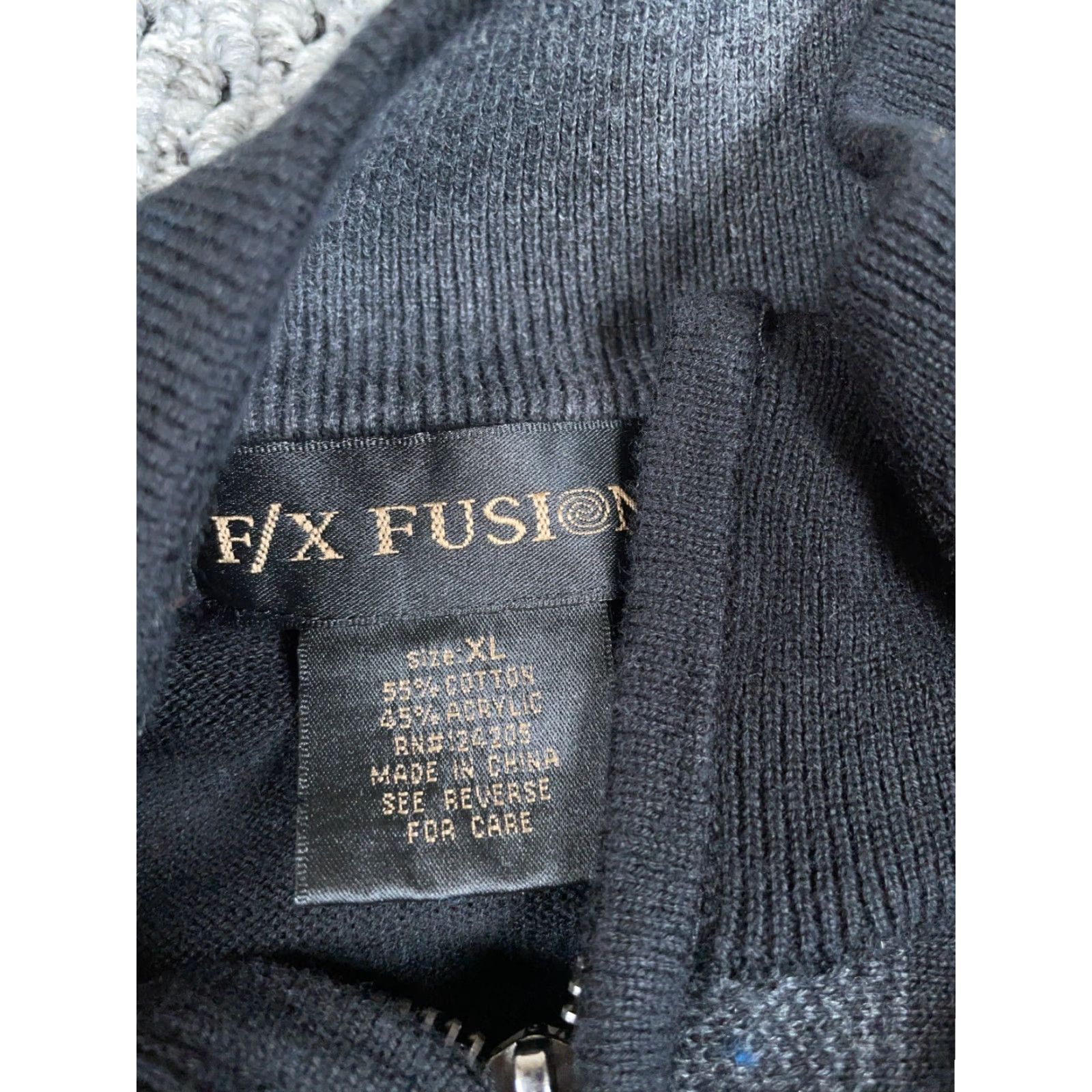 Vintage Retro Textured Geometric Zip Up Sweater Adult XL Black Gray Striped Mock Neck Size US XL / EU 56 / 4 - 3 Thumbnail