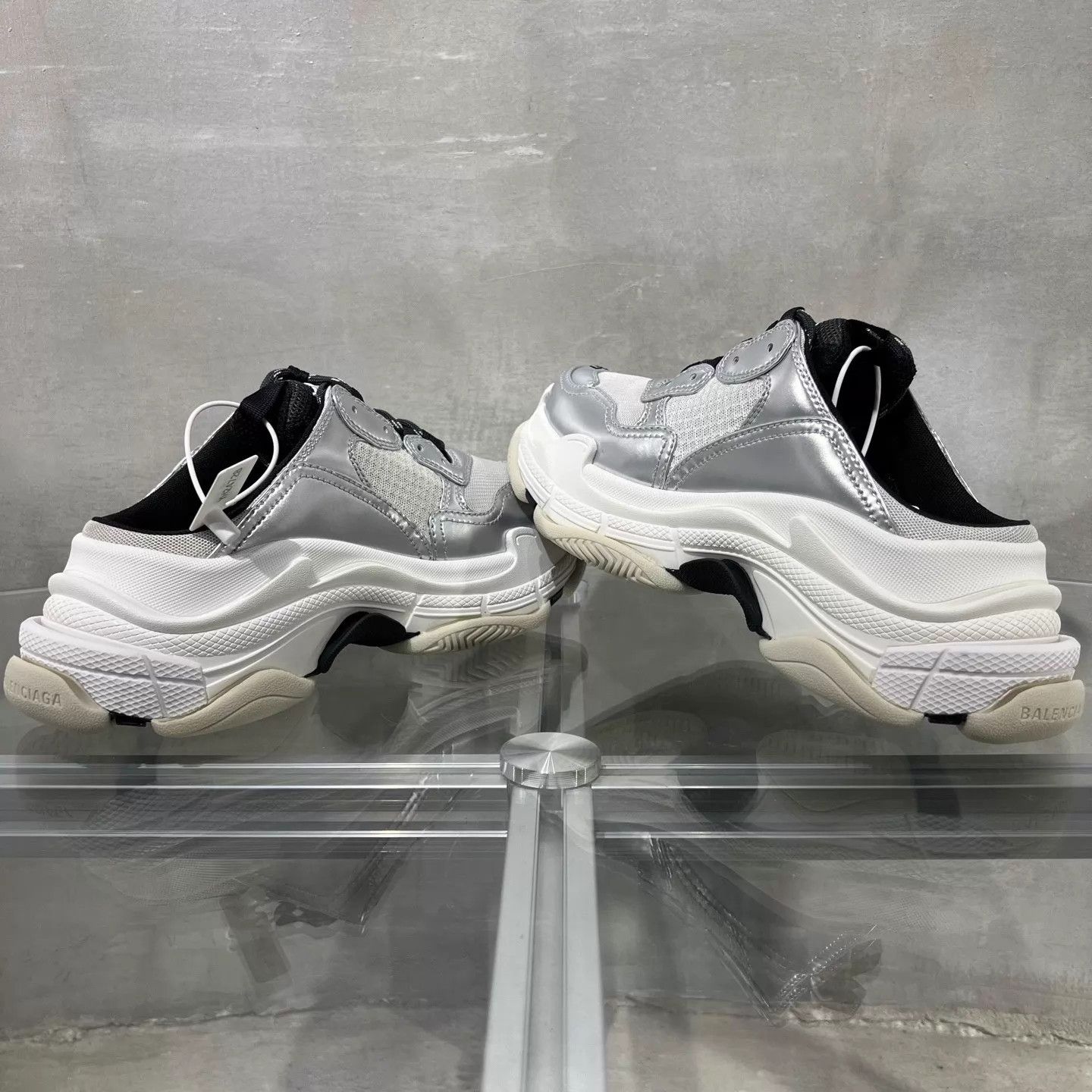 Balenciaga BLCG Silver Women's Slide Dad Sneakers 37 Size US 7 / IT 37 - 5 Thumbnail