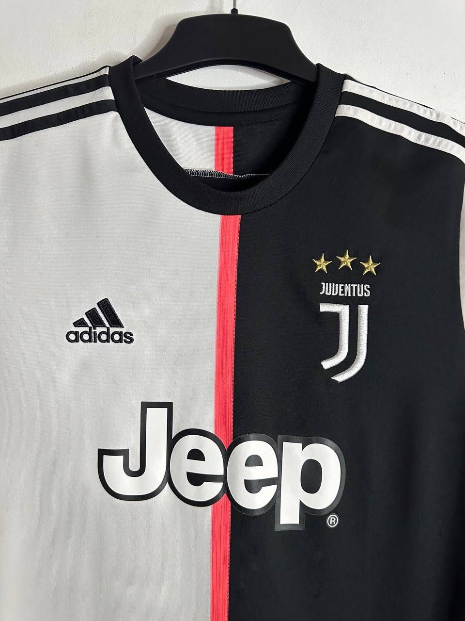 Adidas Adidas Juventus Home 2019/20 Jersey L Black/White Ronaldo Size US L / EU 52-54 / 3 - 2 Thumbnail