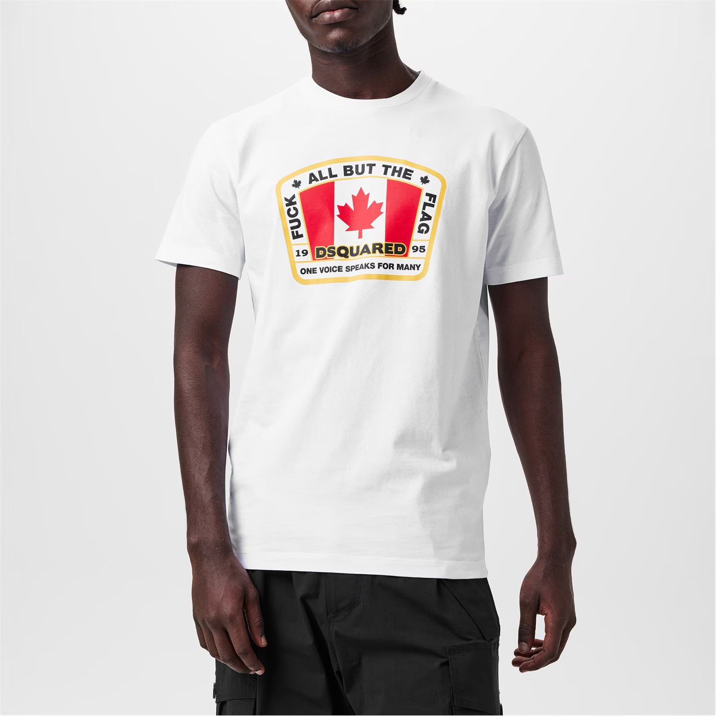 Dsquared2 o1g2r1mq0426 Canada Flag Printed T-Shirt in White Size US XL / EU 56 / 4 - 3 Thumbnail