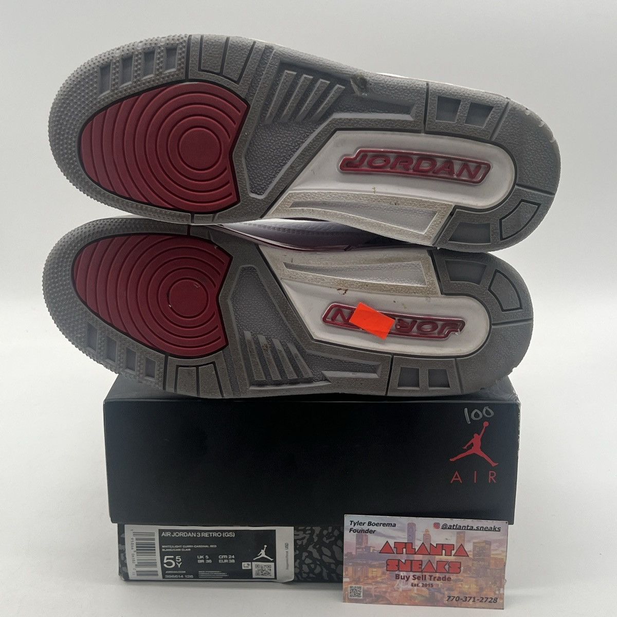Jordan Brand Air Jordan 3 Cardinal red Size US 5.5 / EU 38 - 8 Thumbnail