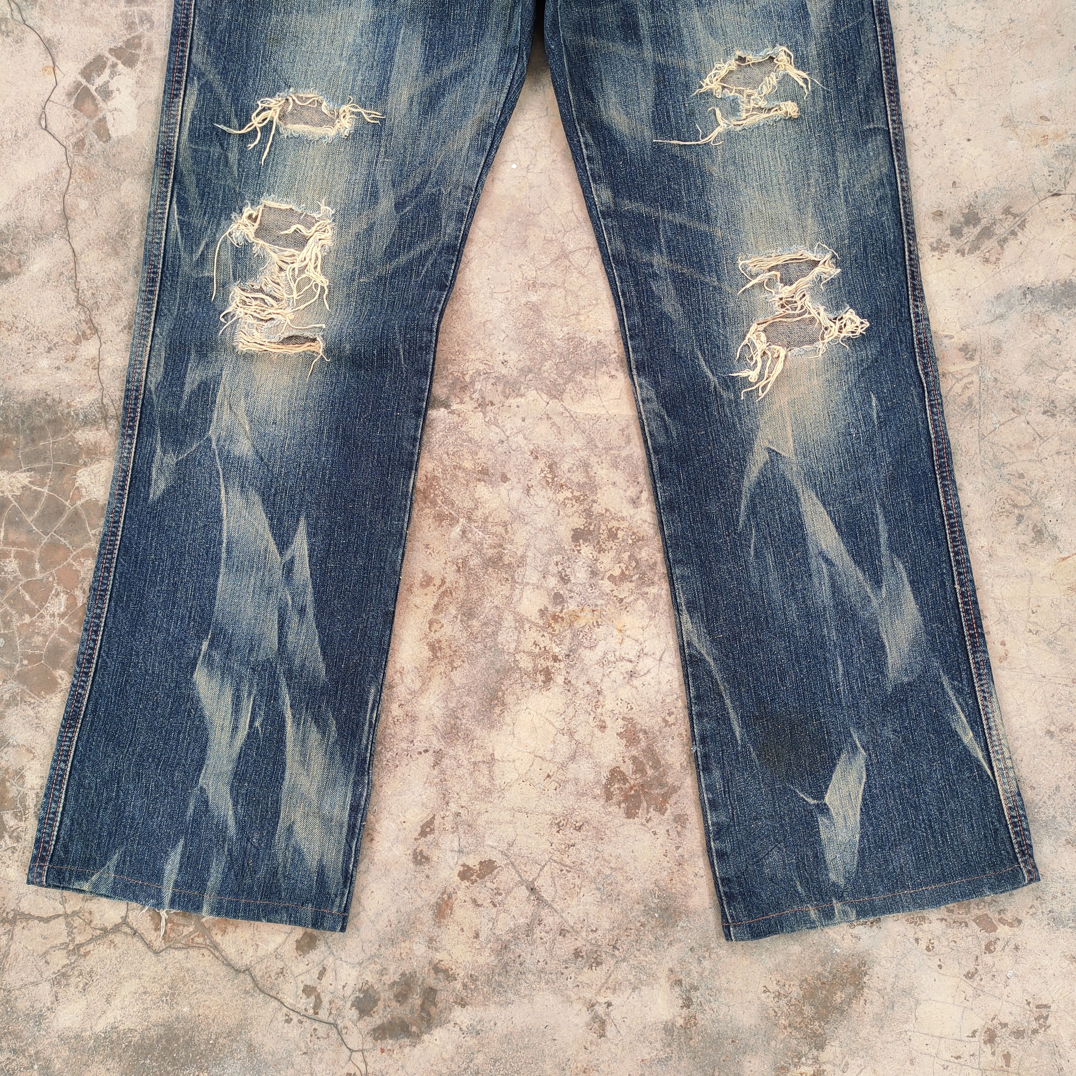 Edwin VINTAGE EDWIN BLUE TRIP RUSTY FADED RIPPED JEAN DENIM PANTS Size US 36 / EU 52 - 4 Thumbnail