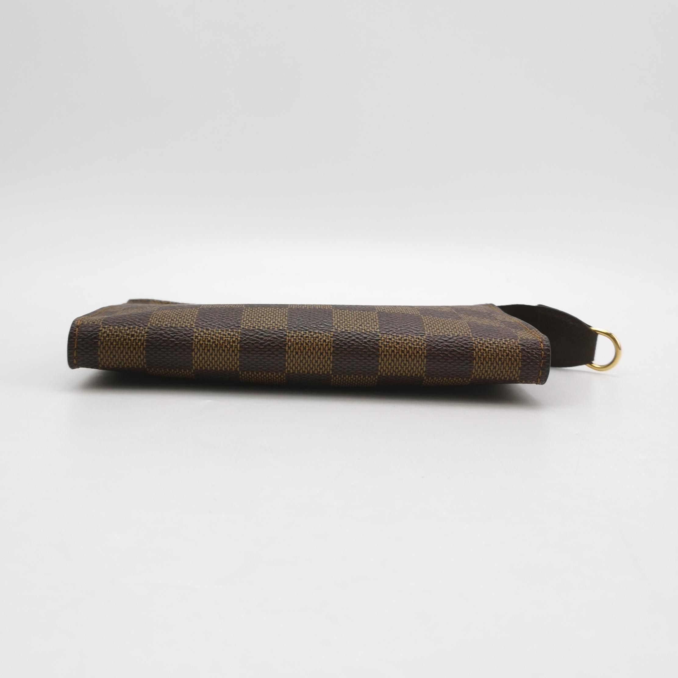 Louis Vuitton Louis Vuitton (LV) toiletry bag checkerboard clutch -y2506 Size ONE SIZE - 3 Thumbnail