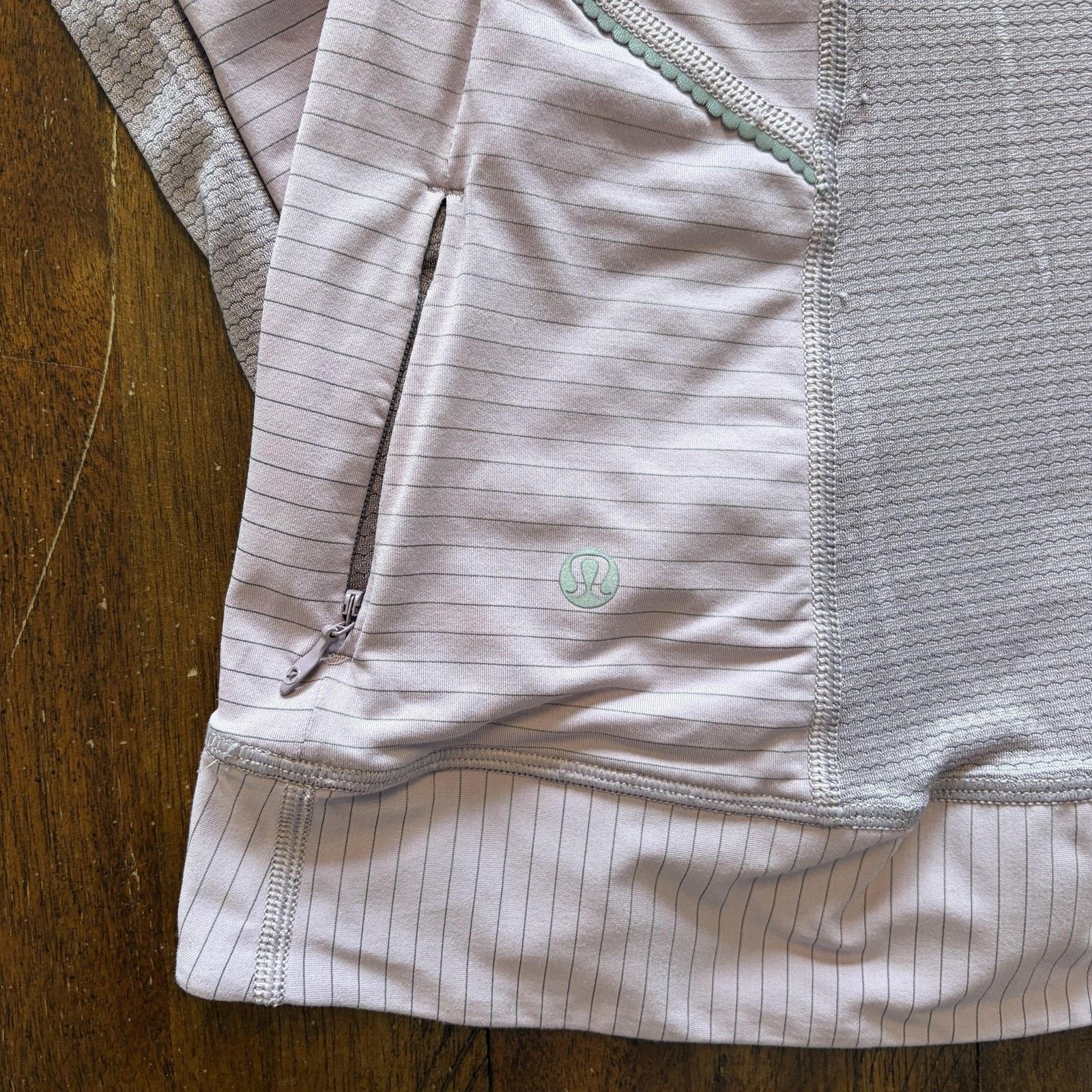 Lululemon Lululemon Pullover Womens 4 Purple Striped 1/4 Zip Neck Size S / US 4 / IT 40 - 11 Thumbnail